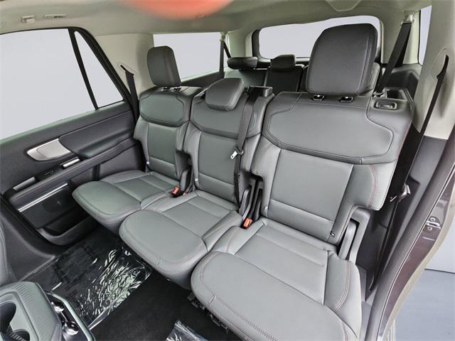 new 2025 Ford Expedition Max car, priced at $73,652