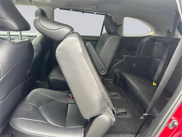 used 2023 Toyota Highlander car, priced at $41,988