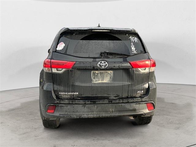 used 2018 Toyota Highlander car, priced at $24,988