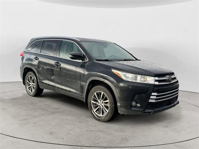 used 2018 Toyota Highlander car, priced at $24,988