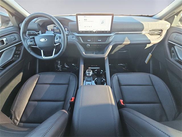 new 2025 Ford Explorer car, priced at $61,814