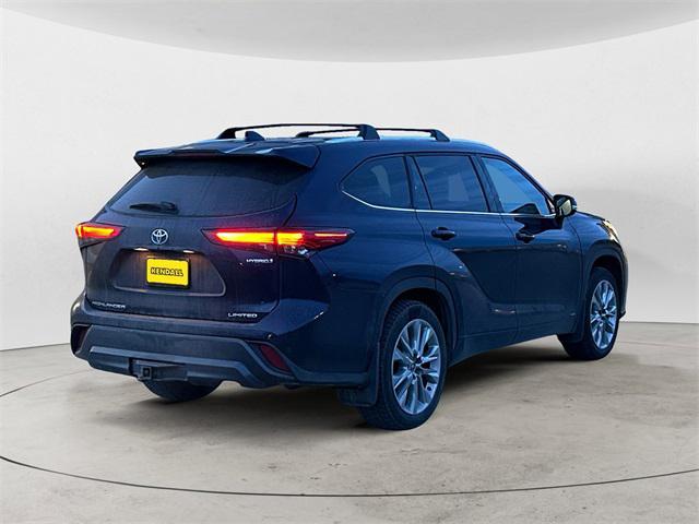 used 2022 Toyota Highlander Hybrid car, priced at $43,988