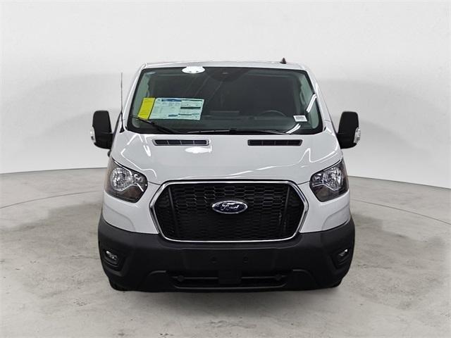new 2025 Ford Transit-250 car