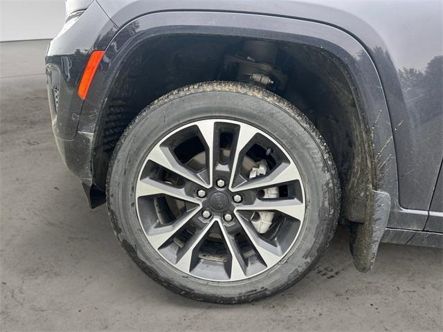 used 2023 Jeep Grand Cherokee car, priced at $45,988