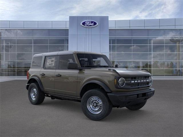 new 2025 Ford Bronco car, priced at $44,021
