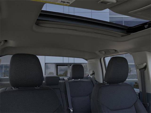 new 2025 Ford Maverick car, priced at $37,834