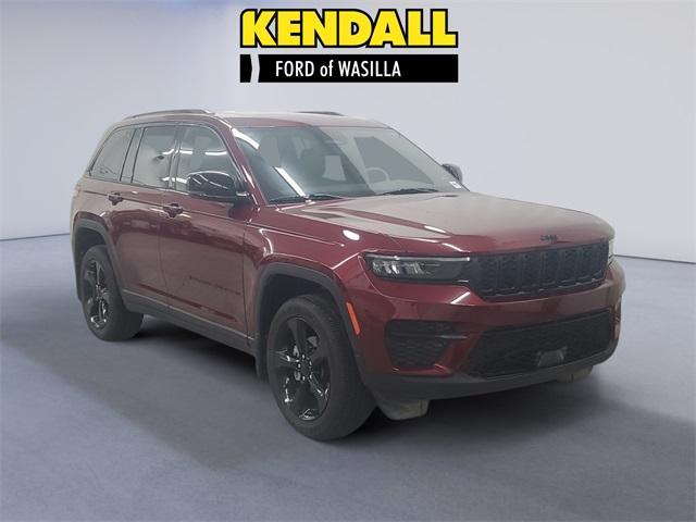 used 2023 Jeep Grand Cherokee car, priced at $33,434