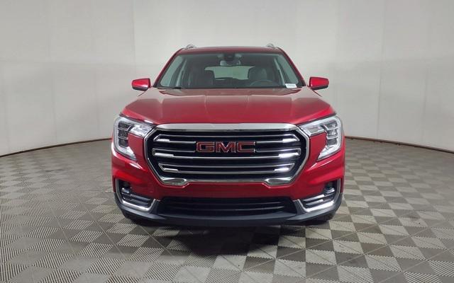 used 2024 GMC Terrain car, priced at $33,958