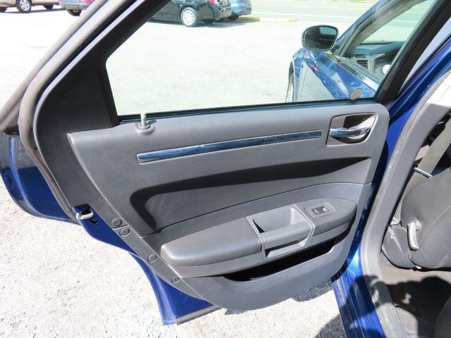 used 2009 Chrysler 300 car, priced at $3,999