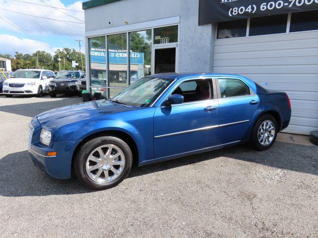 used 2009 Chrysler 300 car, priced at $3,999