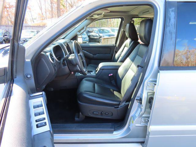 used 2009 Mercury Mountaineer car, priced at $5,399