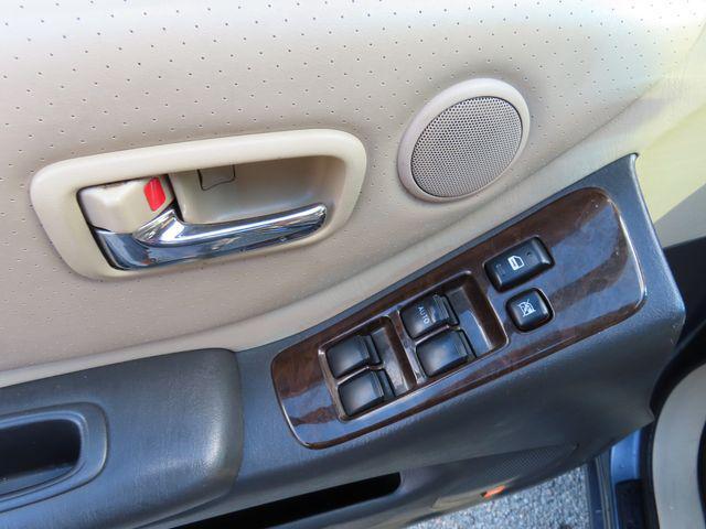used 2003 Toyota Highlander car, priced at $3,499