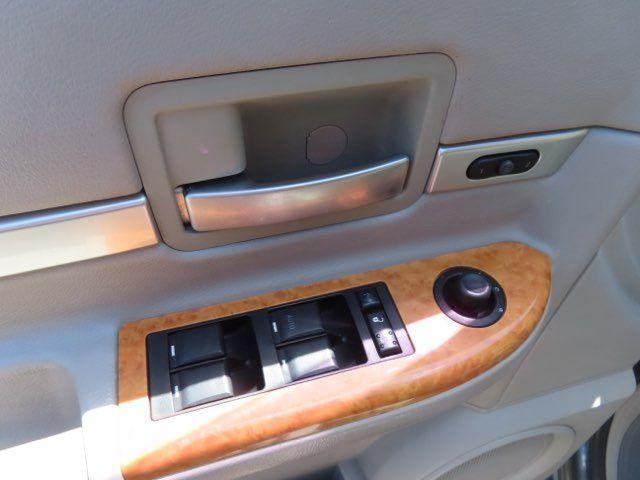 used 2007 Chrysler Aspen car, priced at $5,999