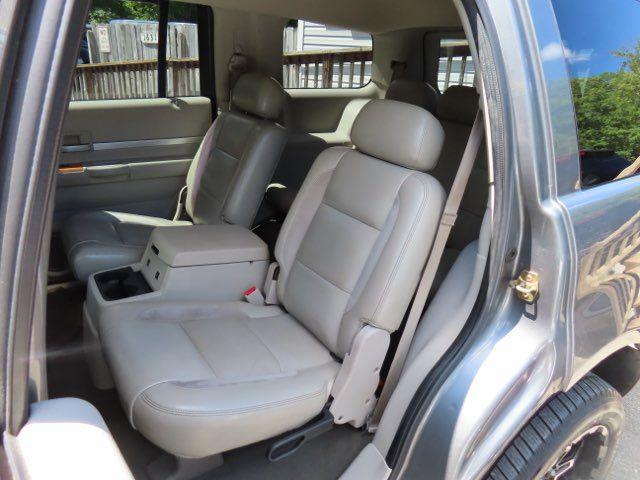 used 2007 Chrysler Aspen car, priced at $5,999