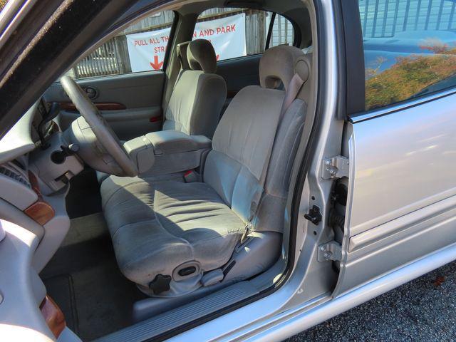 used 2001 Buick LeSabre car, priced at $3,699