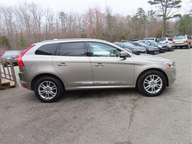 used 2015 Volvo XC60 car, priced at $7,699