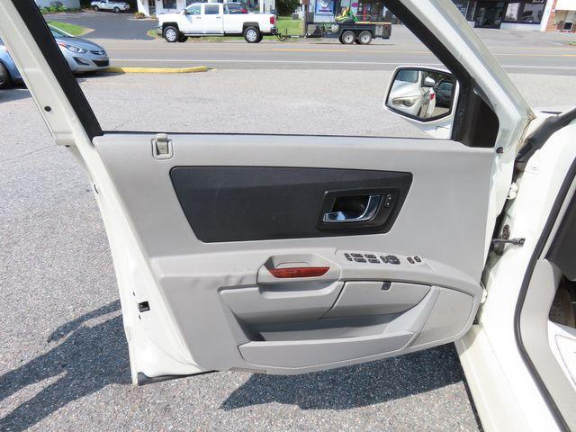 used 2005 Cadillac SRX car, priced at $6,999