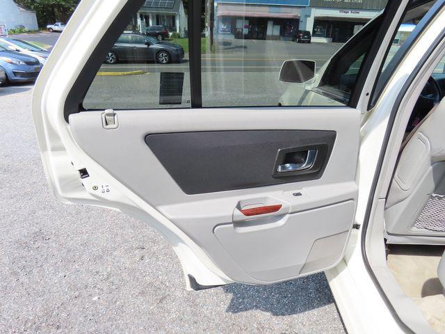 used 2005 Cadillac SRX car, priced at $6,999