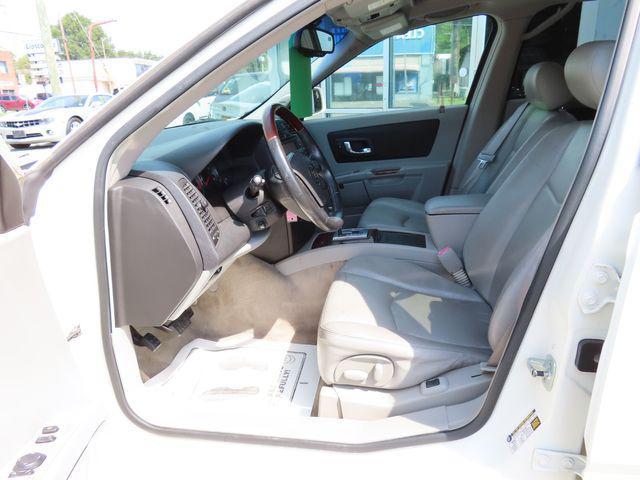 used 2005 Cadillac SRX car, priced at $6,999
