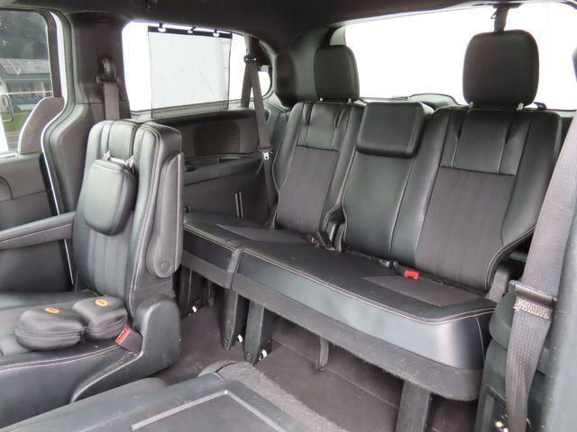 used 2015 Chrysler Town & Country car, priced at $5,999