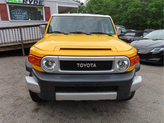 used 2007 Toyota FJ Cruiser car, priced at $10,999