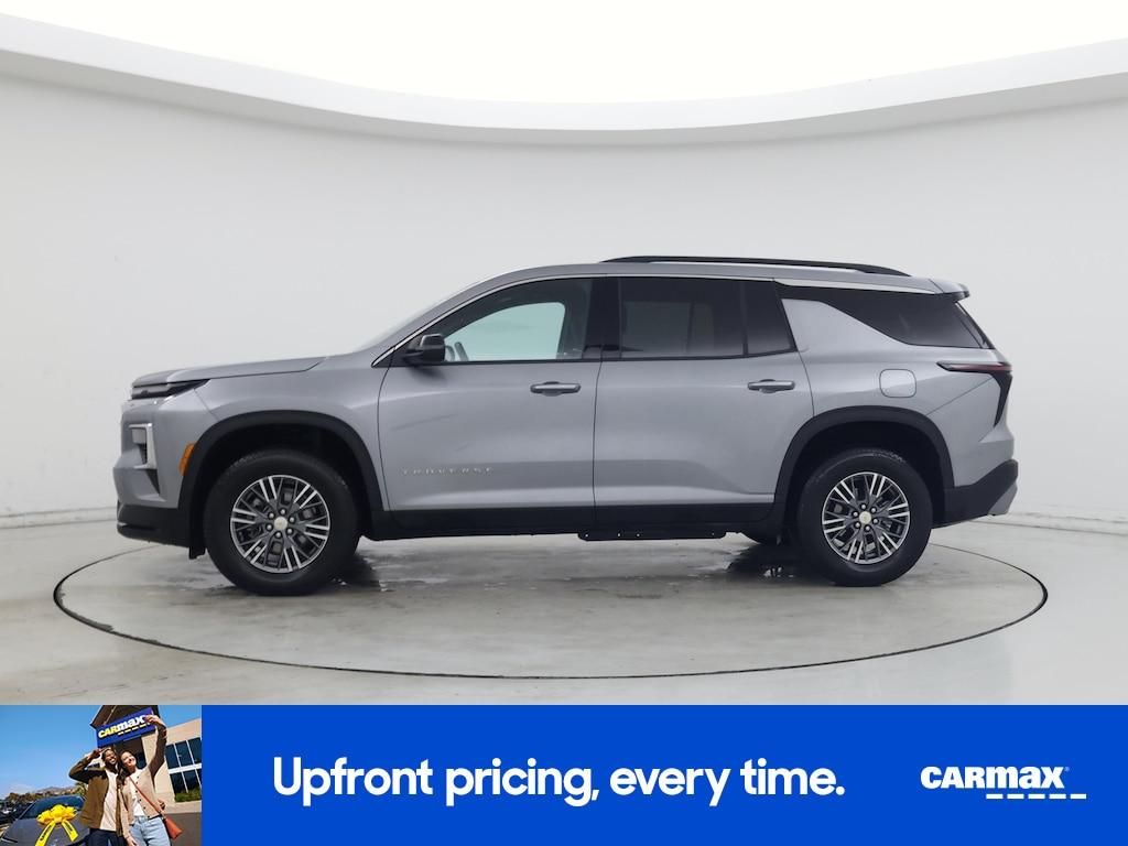 used 2025 Chevrolet Traverse car, priced at $39,998