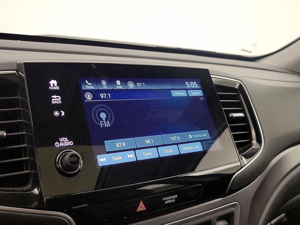 used 2022 Honda Pilot car, priced at $33,998