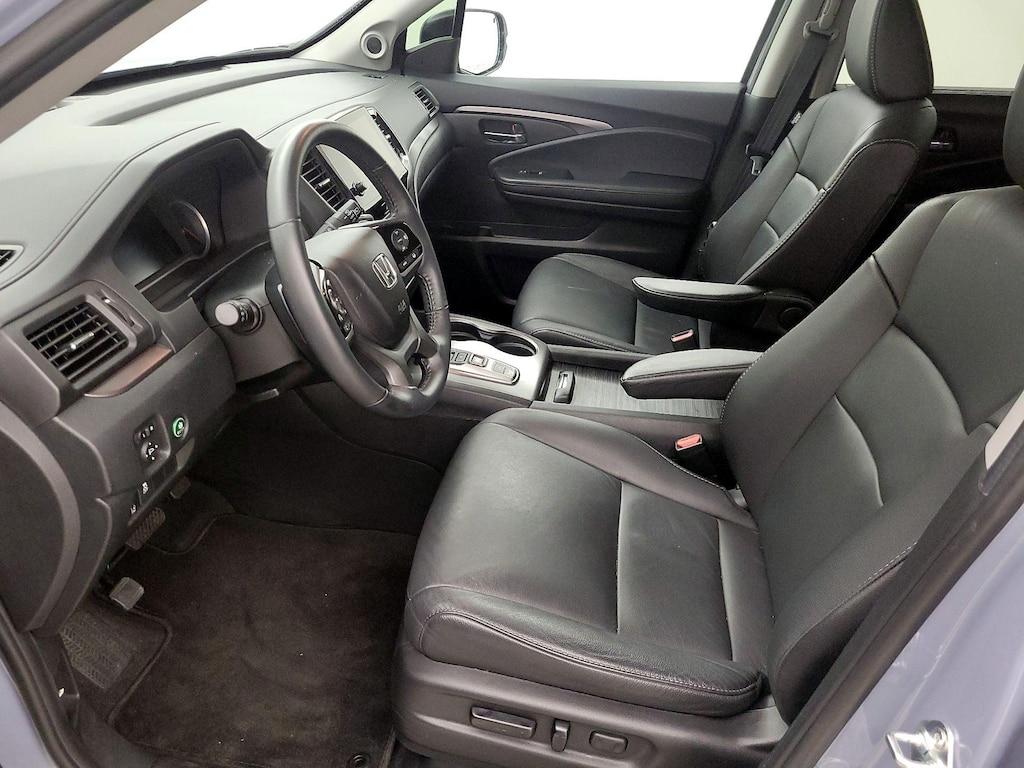 used 2022 Honda Pilot car, priced at $35,998