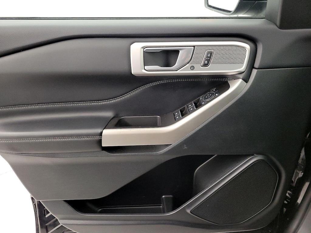 used 2023 Ford Explorer car, priced at $30,998