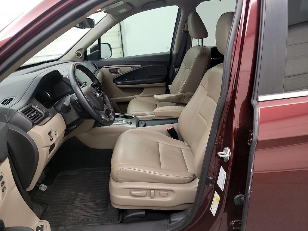 used 2022 Honda Pilot car, priced at $30,998