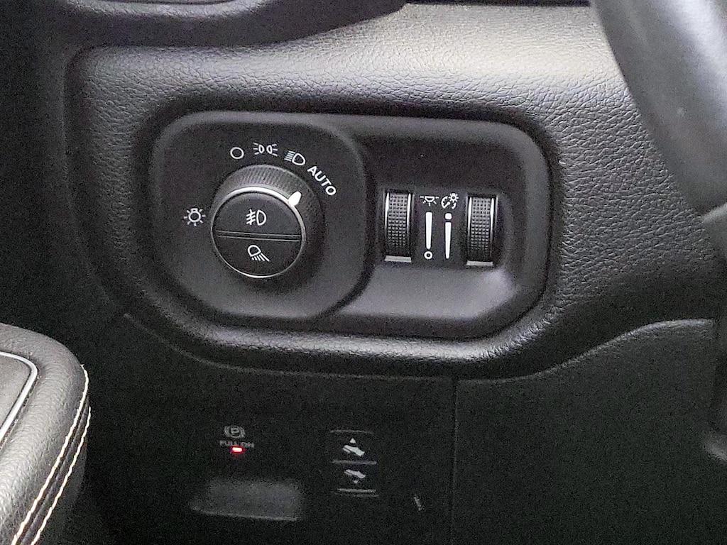 used 2022 Ram 1500 car, priced at $37,998