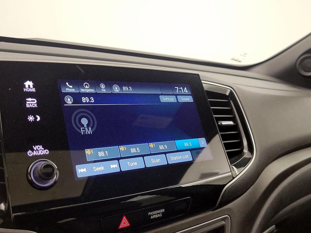 used 2022 Honda Pilot car, priced at $31,998