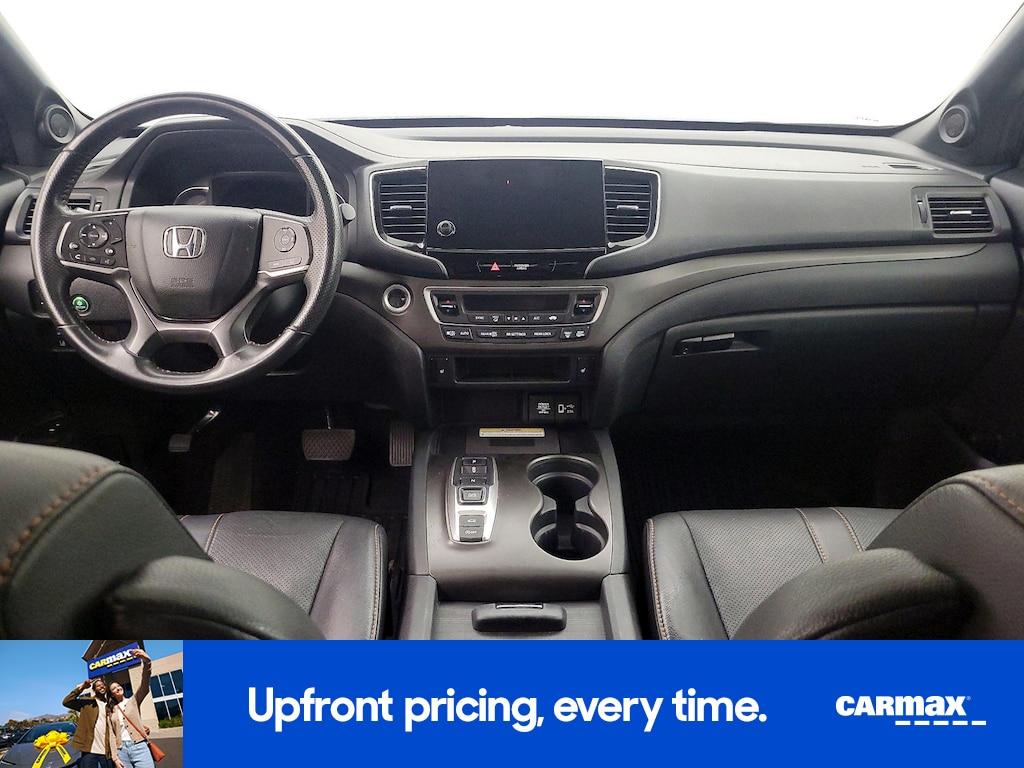 used 2022 Honda Pilot car, priced at $32,998