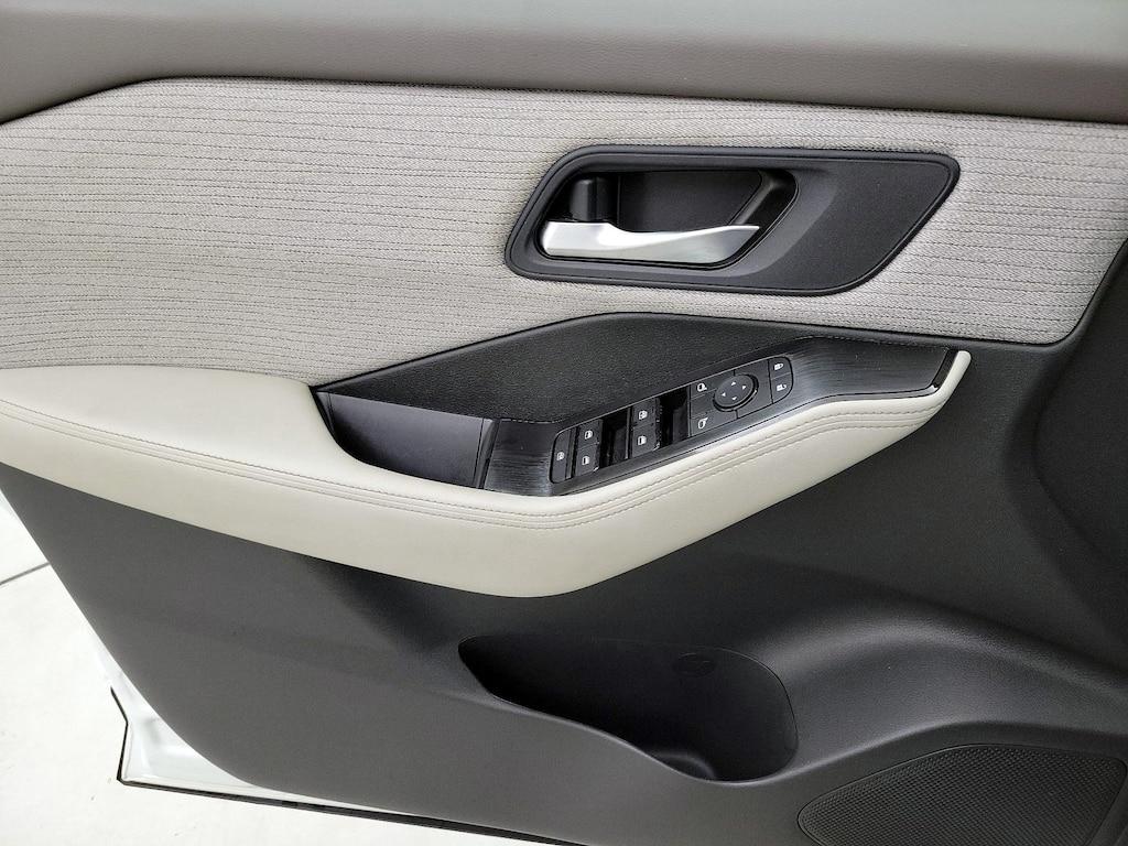 used 2022 Nissan Rogue car, priced at $20,998