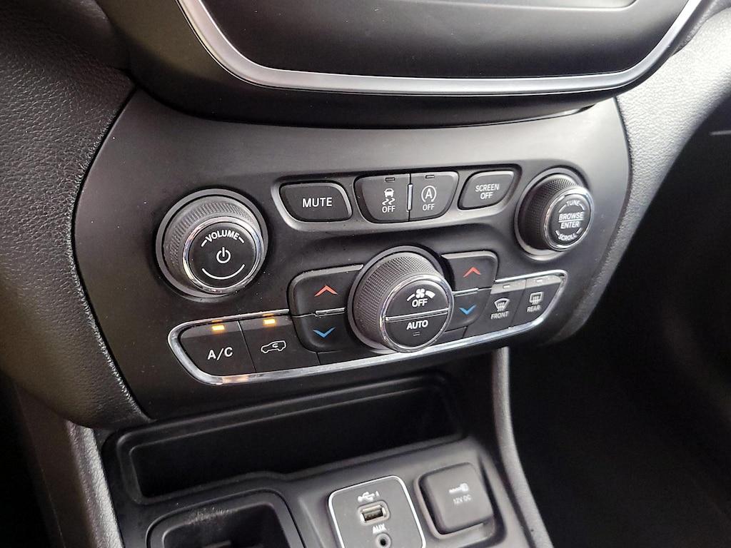 used 2020 Jeep Cherokee car, priced at $20,998