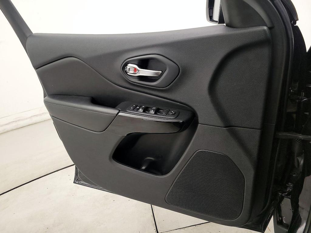 used 2020 Jeep Cherokee car, priced at $20,998