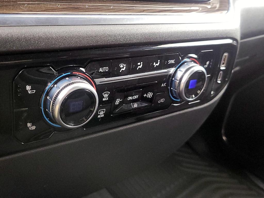 used 2024 GMC Sierra 1500 car, priced at $42,998