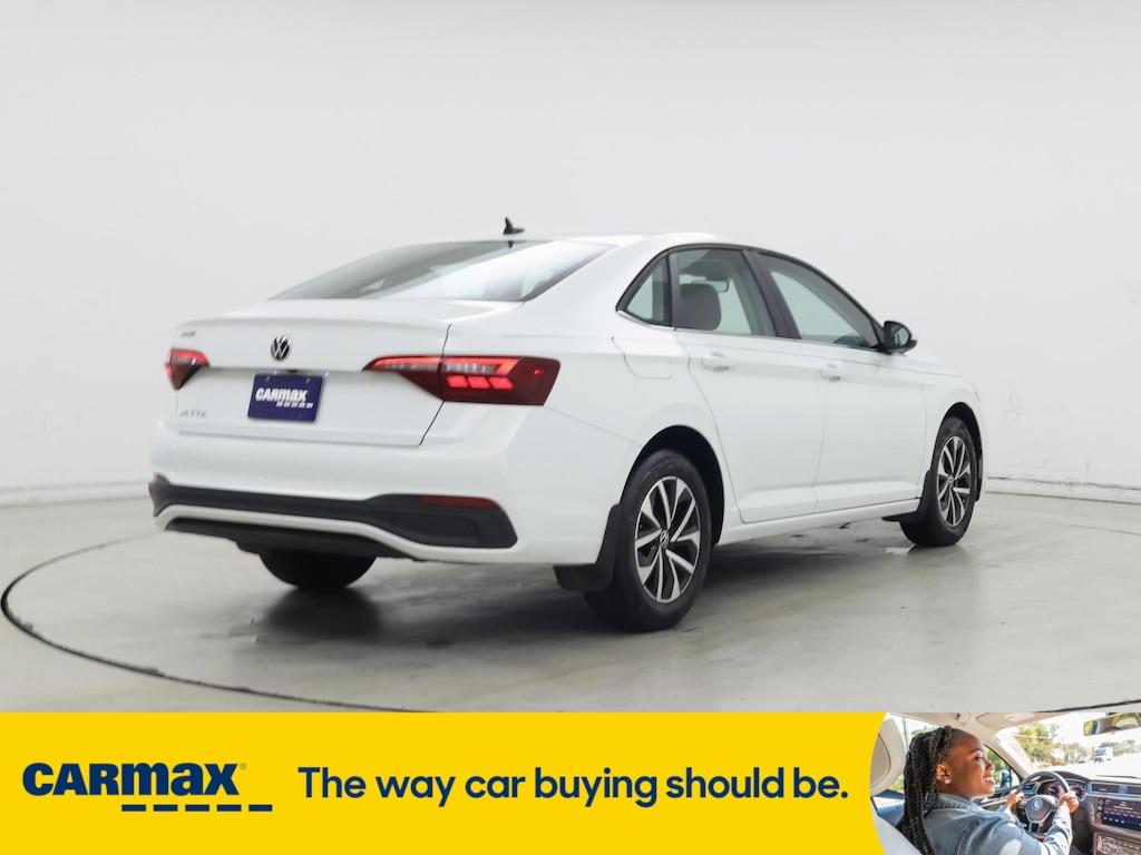 used 2024 Volkswagen Jetta car, priced at $21,998