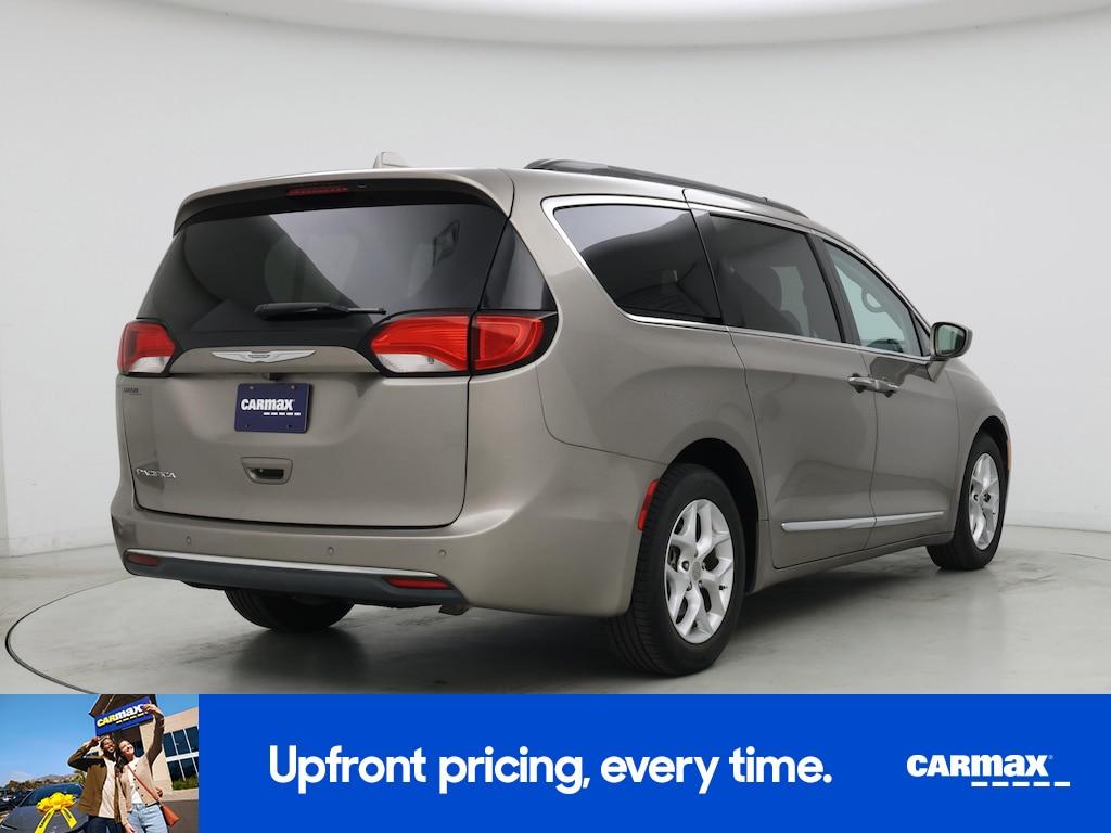 used 2017 Chrysler Pacifica car, priced at $20,998