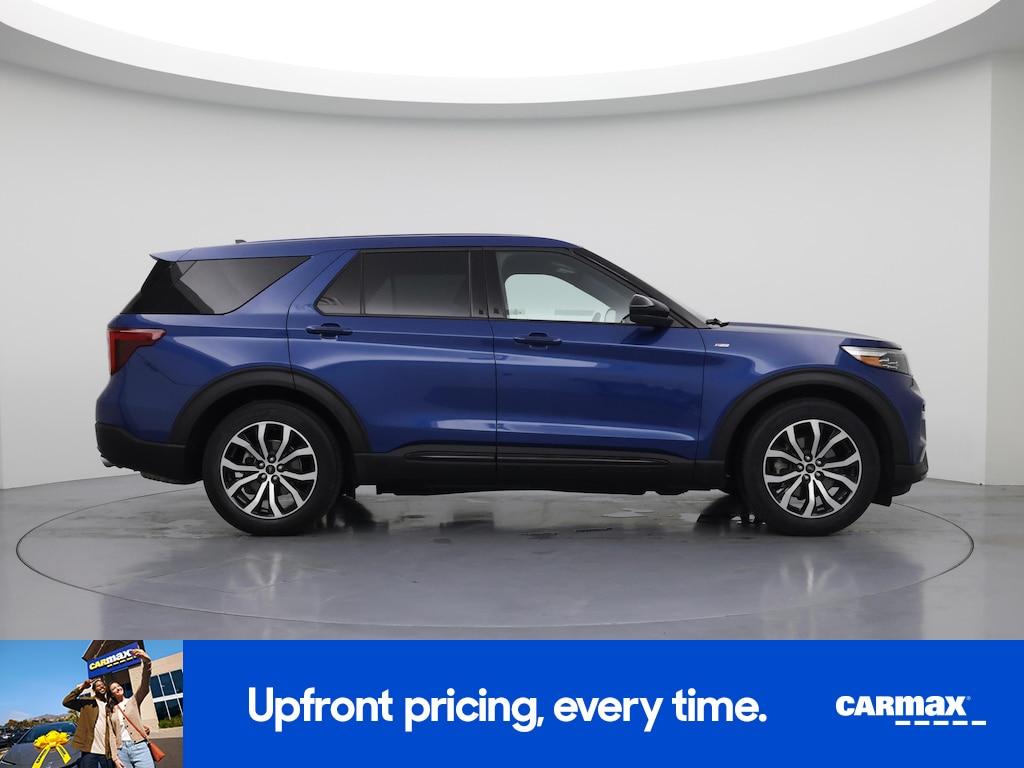 used 2022 Ford Explorer car, priced at $32,998