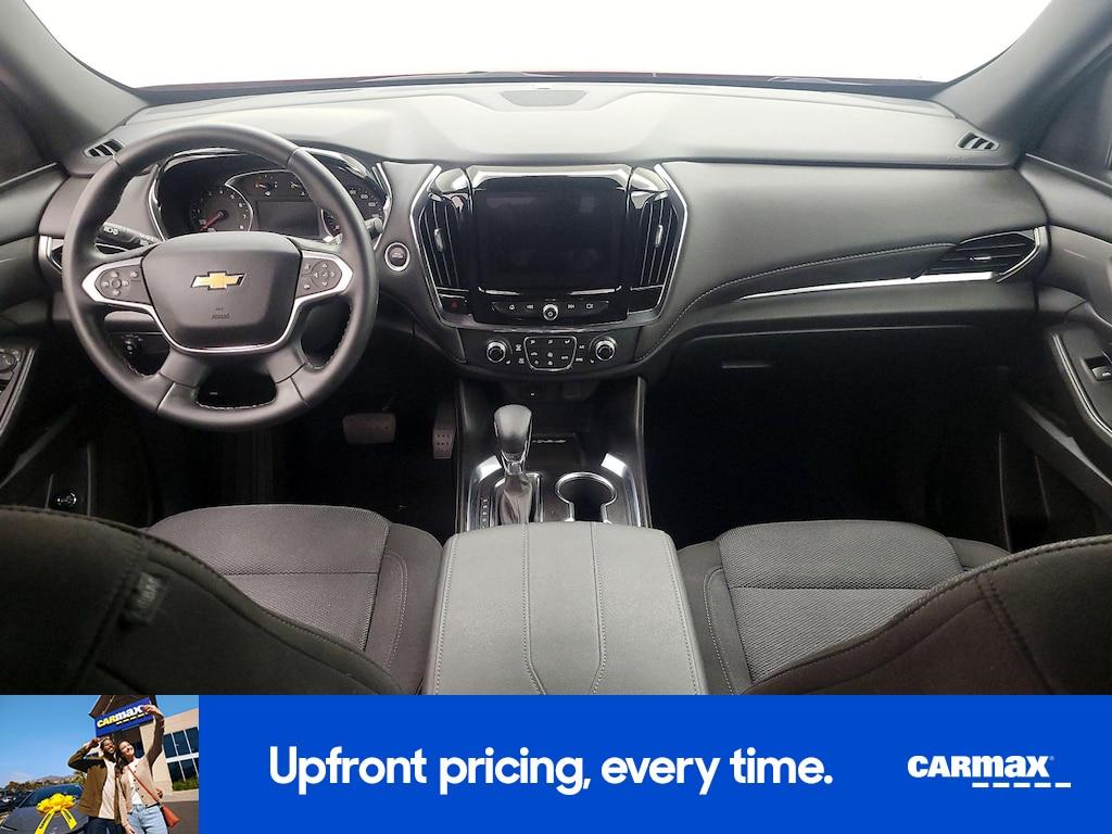 used 2023 Chevrolet Traverse car, priced at $28,998