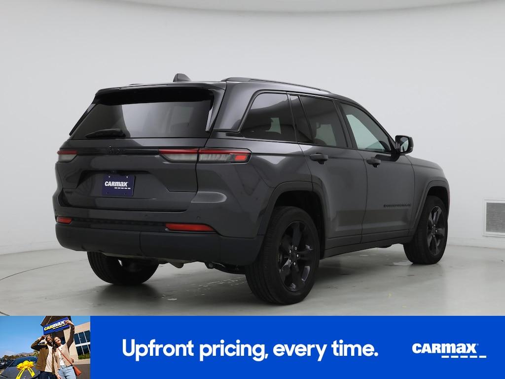used 2022 Jeep Grand Cherokee car, priced at $31,998