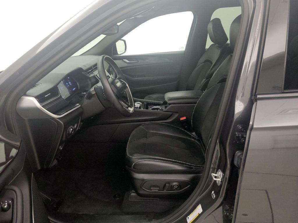 used 2022 Jeep Grand Cherokee car, priced at $31,998