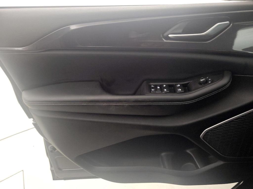 used 2022 Jeep Grand Cherokee car, priced at $31,998