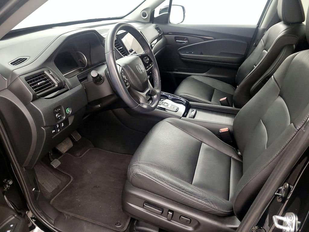 used 2022 Honda Pilot car, priced at $33,998