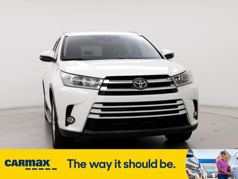 used 2019 Toyota Highlander car, priced at $30,998