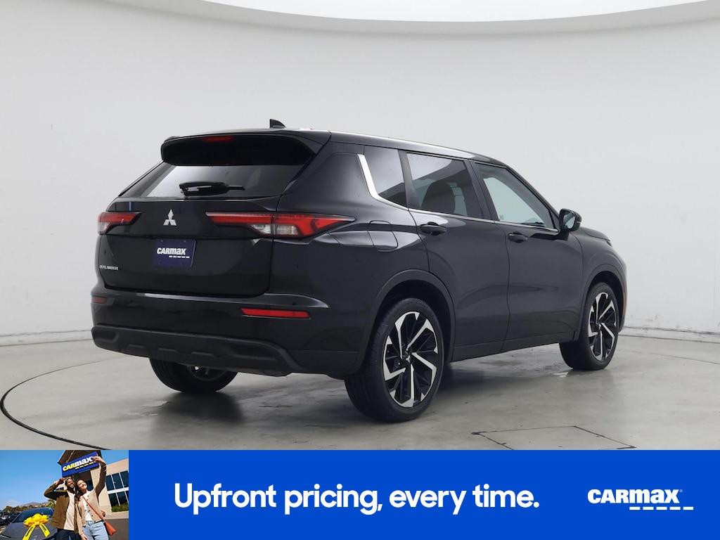 used 2022 Mitsubishi Outlander car, priced at $21,998