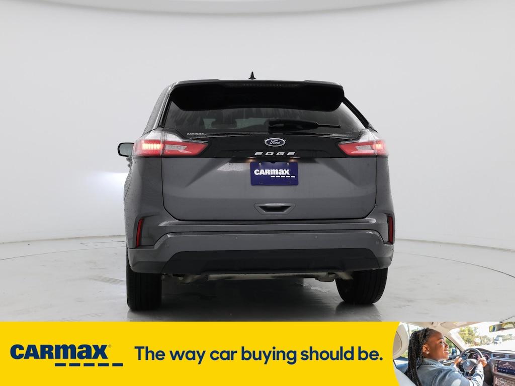used 2022 Ford Edge car, priced at $31,998