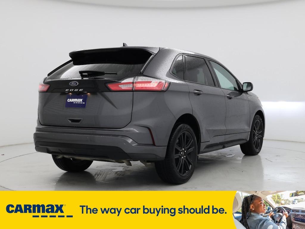 used 2022 Ford Edge car, priced at $31,998