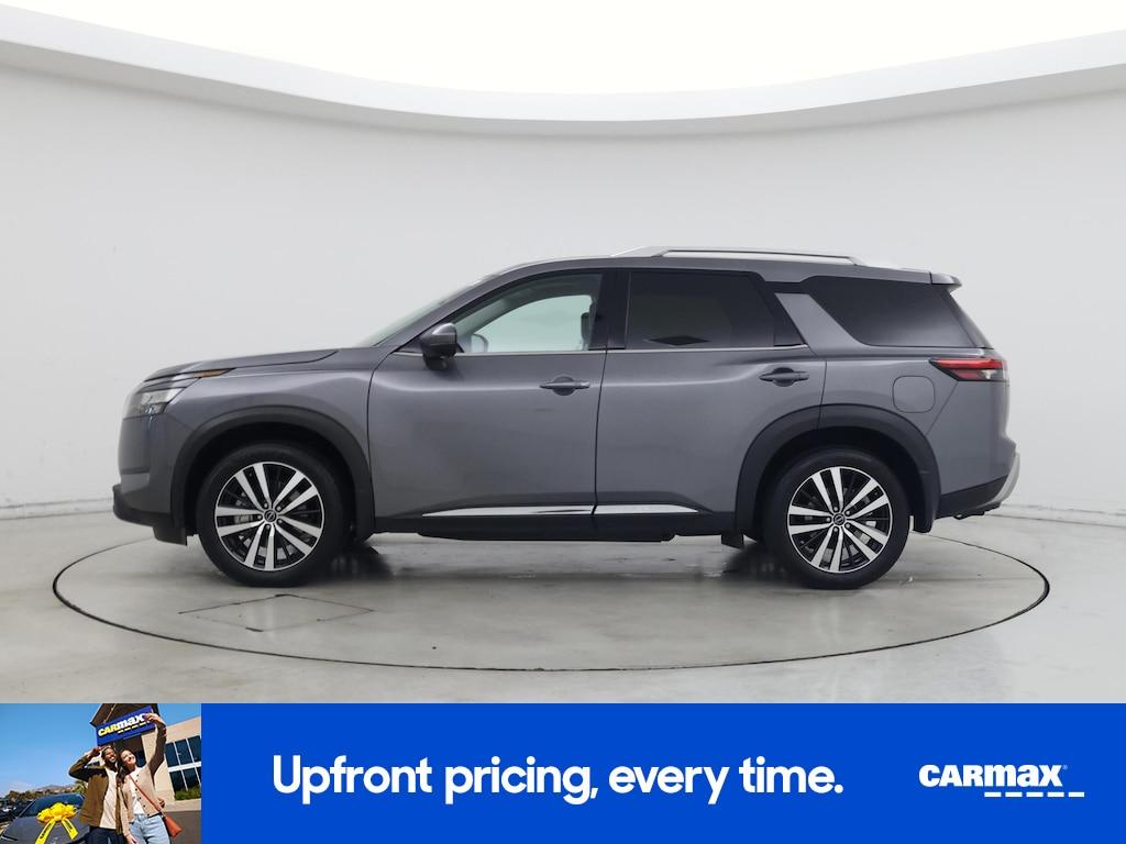 used 2025 Nissan Pathfinder car, priced at $43,998